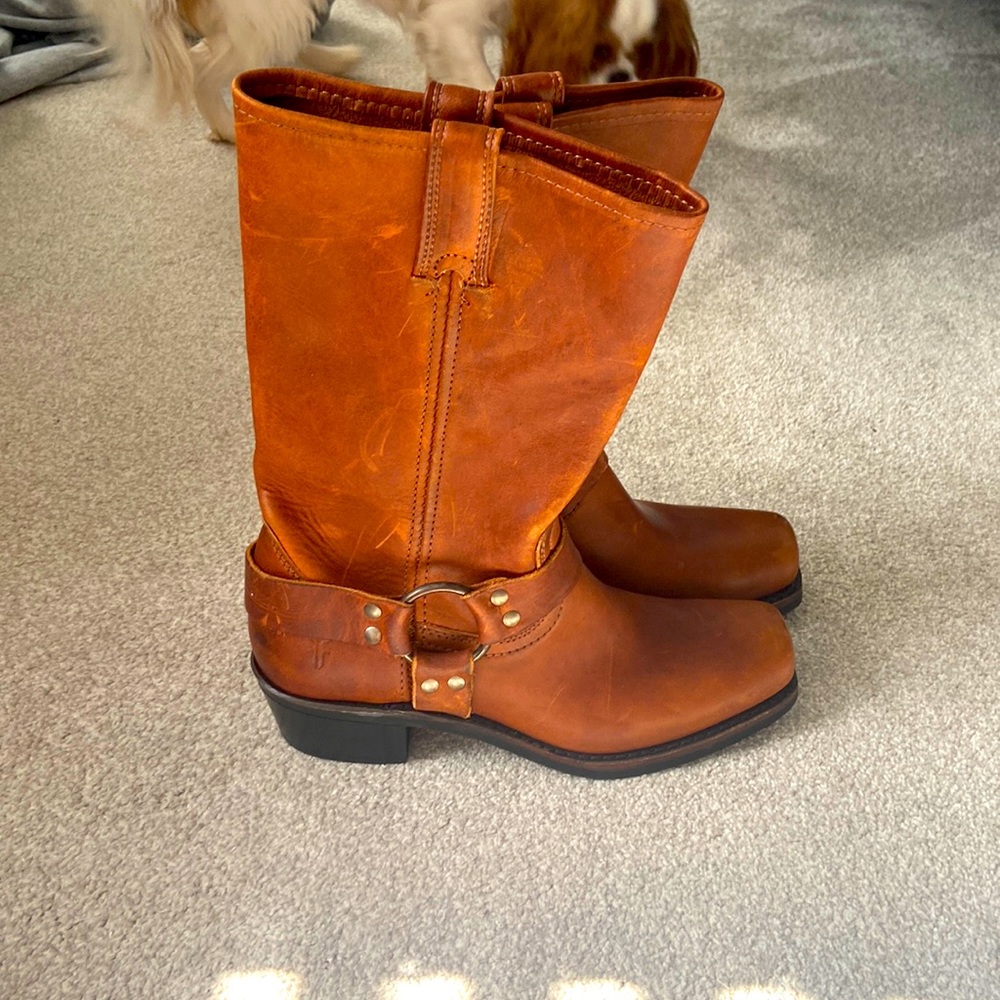 Frye harness 12r worn one time